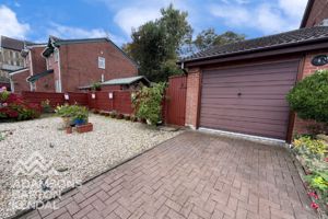 Photo 16- click for photo gallery